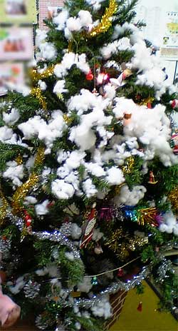 クリスマスツリーイルミネーション