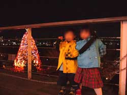 クリスマスツリーイルミネーション