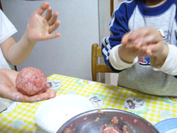 卵入りハンバーグ