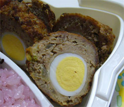 卵入りハンバーグ
