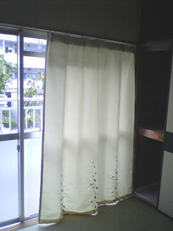 都営住宅カーテン