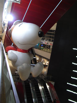 みなとみらいでシナモロール