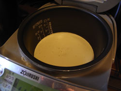 炊飯器でホットケーキ