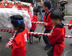 保育園の夏祭り昼の部