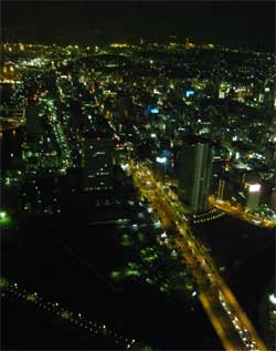 横浜ランドマークタワー