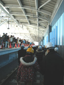 石神井公園駅上り高架線 ホームの施設見学会