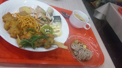 ランチバイキング