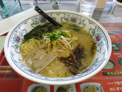 あごらーめん